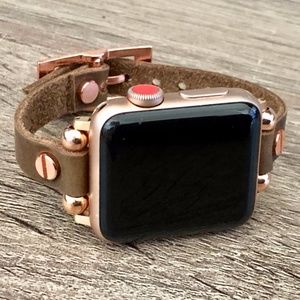 Rose Gold Artisan Brown Leather Apple Watch Band